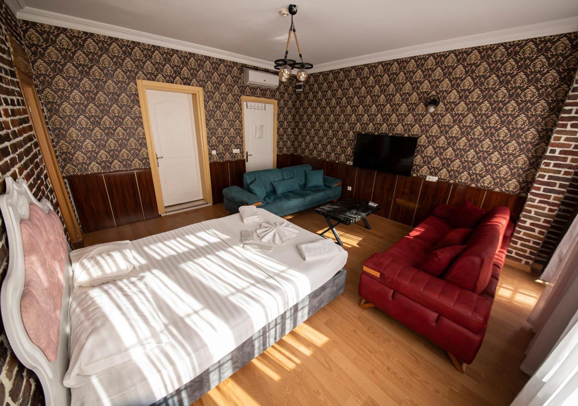 Royal Garden Suite And Hotel Стамбул Экстерьер фото