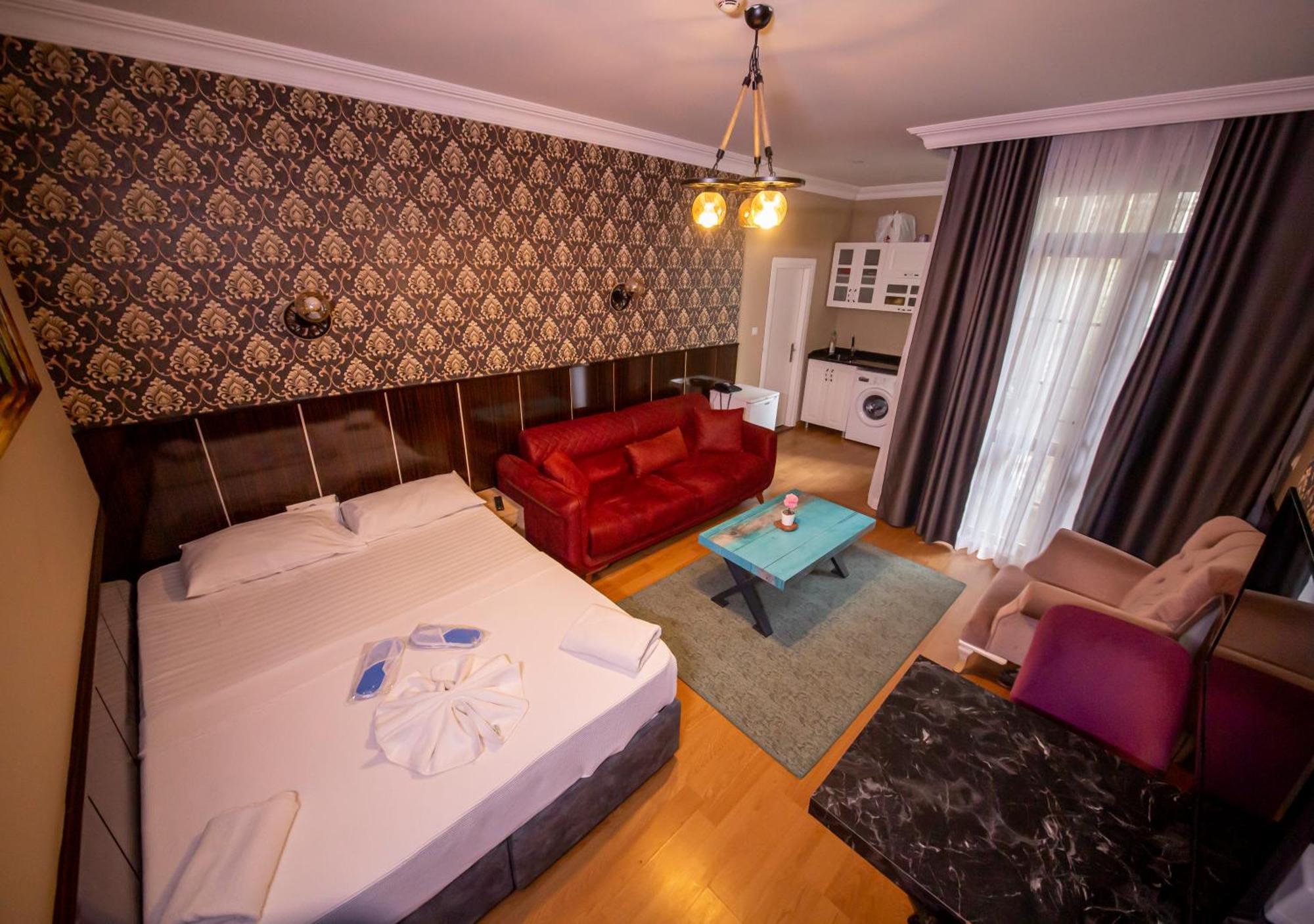 Royal Garden Suite And Hotel Стамбул Экстерьер фото