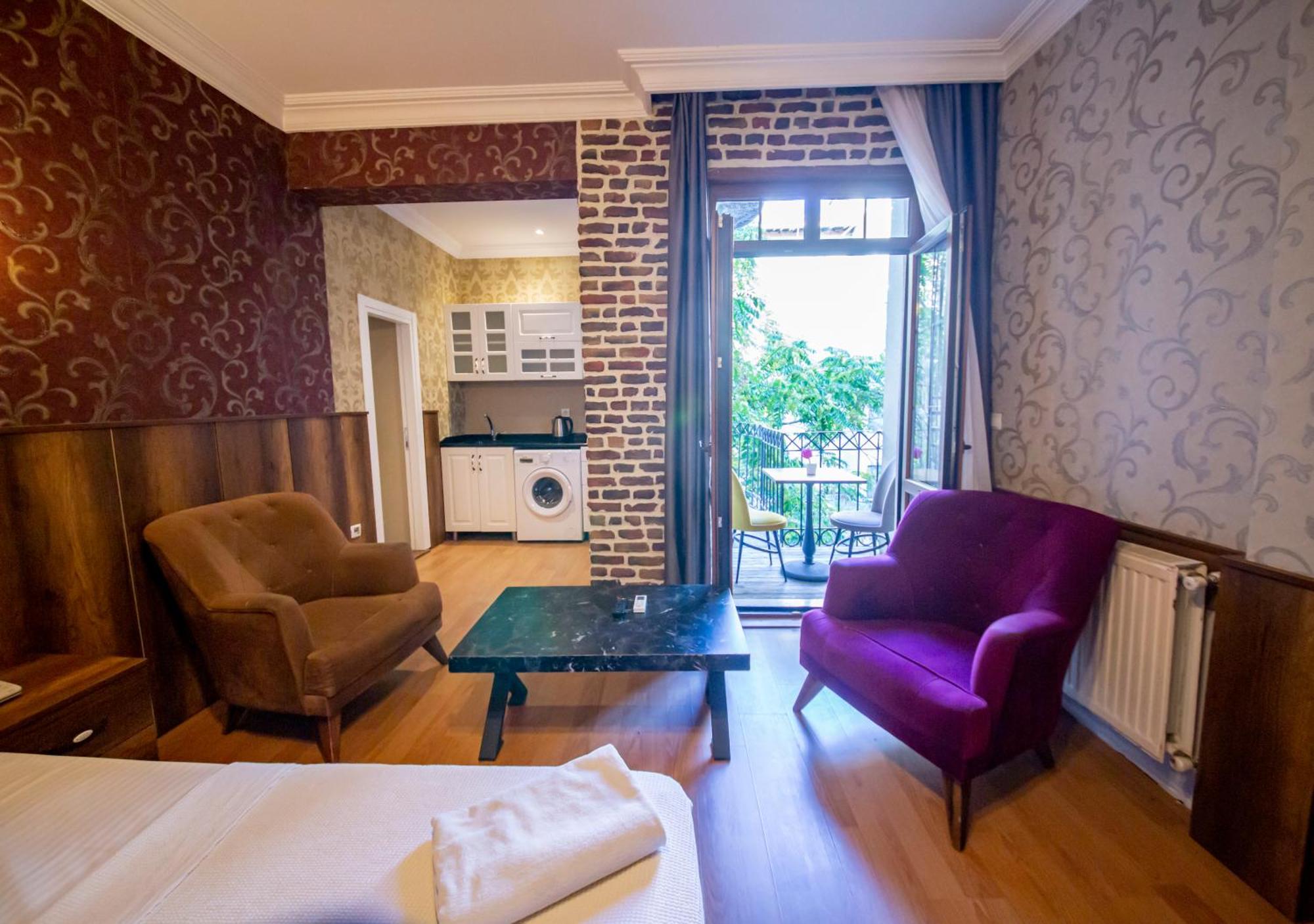 Royal Garden Suite And Hotel Стамбул Экстерьер фото